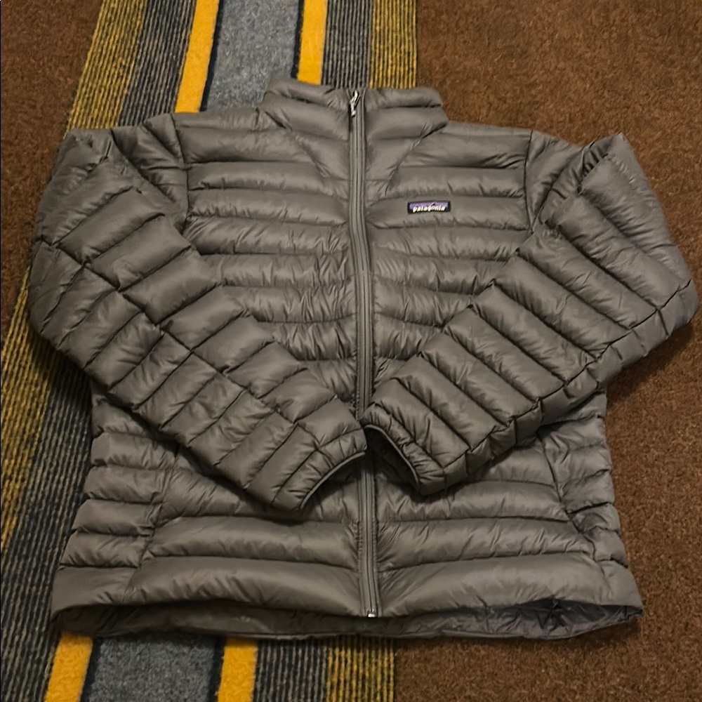 Men’s Patagonia Down Sweater Jacket